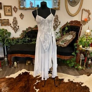 Vintage Fantasies Bridal Lace Slip Dress lingerie floral Size S White
